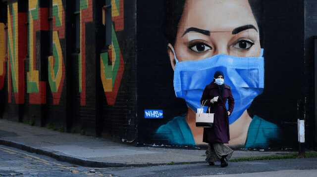 В мире за сутки зафиксировали рекордную заболеваемость COVID