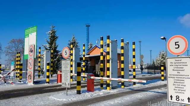 Украинские пограничники сообщили о загруженности пунктов пропуска на западе страны перед праздниками