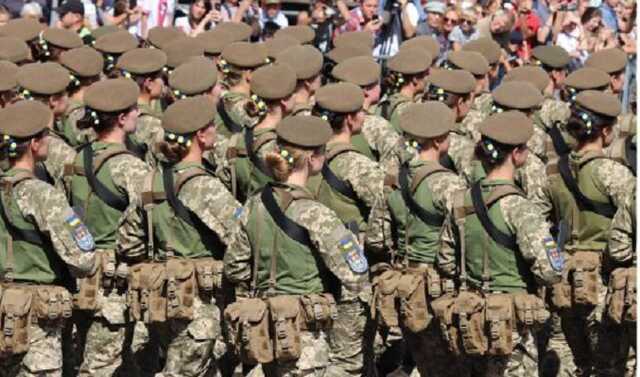 Волонтер Воронкова о военном учете для женщин