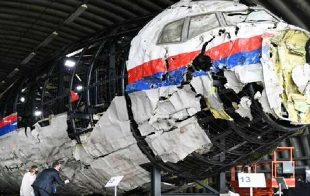 Двое россиян, которые выступают свидетелями по делу МН17, получили убежище в Нидерландах