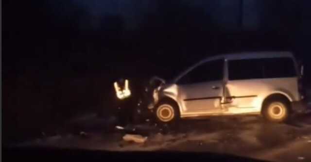 Автотроща біля Рівного: зіштовхнулися три автівки