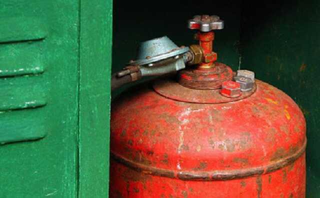 В Кривом Роге в частном доме взорвался газовый баллон, есть пострадавшие