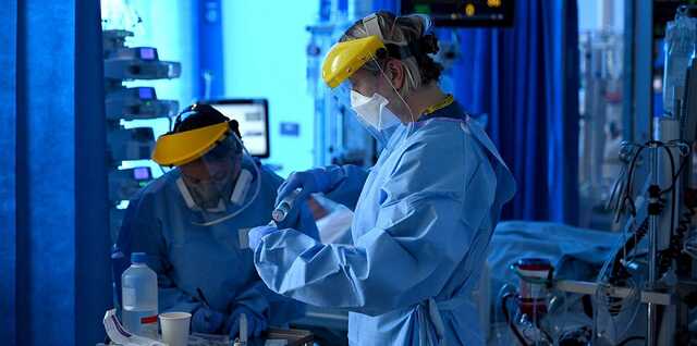 В Турции из-за "Омикрона" максимальный с октября прирост заразившихся коронавирусом