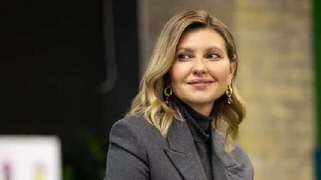 Зеленская появилась на телевидении в образе школьной учительницы