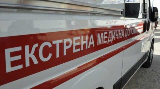 В Харькове возле многоэтажки обнаружили труп