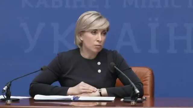 Правительство предложило гражданам Украины с неподконтрольных территорий прививаться от ковида на границе