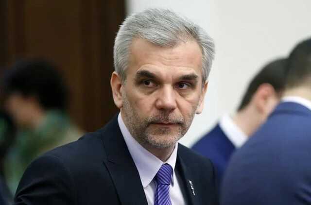 Семейные врачи массово увольняются: экс-министр назвал серьезную причину