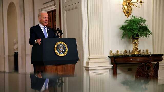 Байден призвал Путина к деэскалации ситуации вокруг Украины, - Белый дом