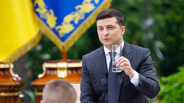 Казарін: Зеленський наближається до розвилки, де йому доведеться зробити вибір