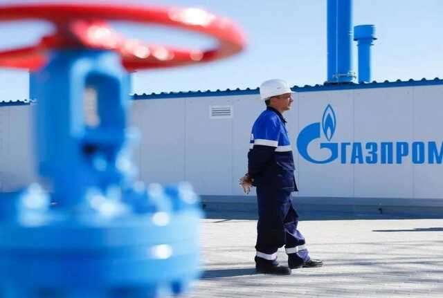 "Газпром" уменьшил украинский транзит: поставки в Словакию сокращены