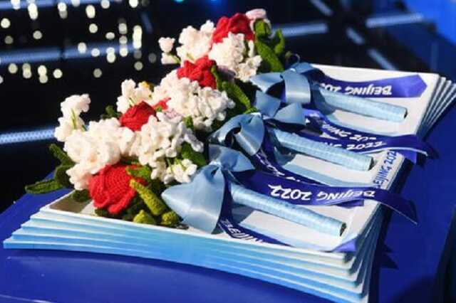 Призерам зимней Олимпиады в Пекине будут вручать связанные вручную букеты