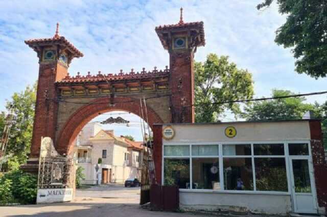 Фонд госимущества выставил на продажу Одесский завод шампанских вин