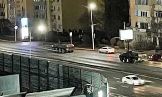 В Алма-Ату ввели бронетехнику