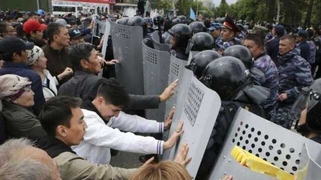 В Казахстане прекратили вещание крупнейшие телеканалы