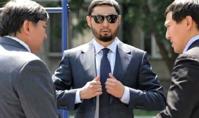 Кошелек Назарбаева олигарх Кенес Ракишев экстренно покинул Казахстан