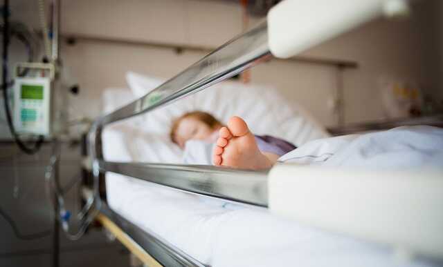 Недалеко от Львова 2 ребенка отравились угарным газом: младенец попал в больницу