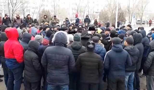 В Казахстане хотят запретить повышение тарифов на коммуналку