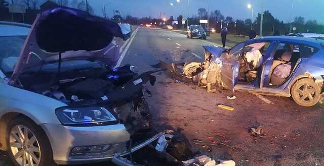 Пять автомобилей столкнулись возле Житомира, есть пострадавшие