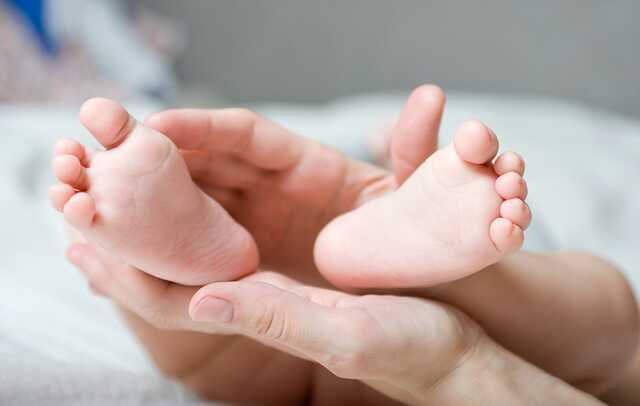 У Луцьку 15-річний підліток прийняв пологи у своєї матері