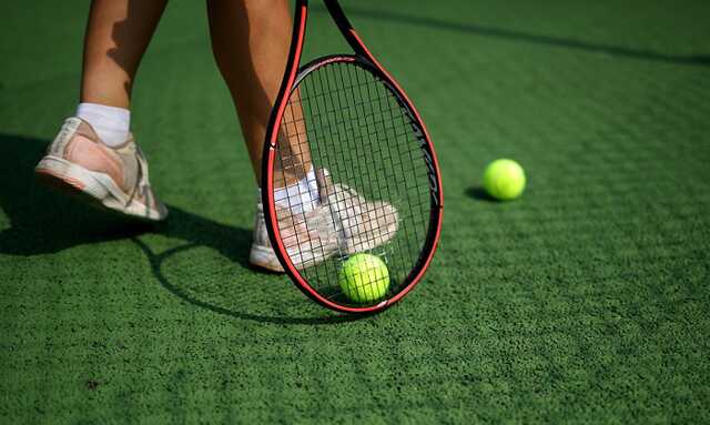 В Австралии задержали невакцинированную чешскую теннисистку-чемпионку, аннулировав визу