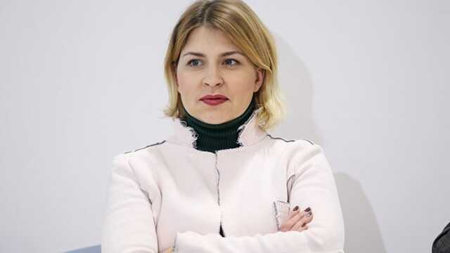Вице-премьер Стефанишина заявила о необходимости оставлять открытыми дипломатические каналы связи с РФ