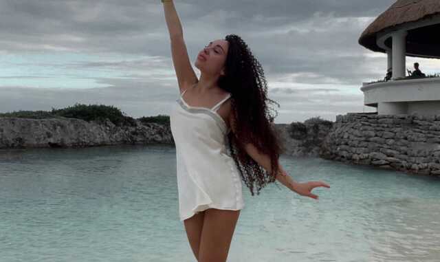 "Довелося лаятися": українська співачка поскаржилася на відпочинок в Мексиці