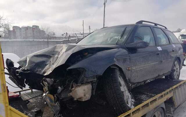 В Киевской области пьяный водитель сбил полицейского и устроил масштабное ДТП