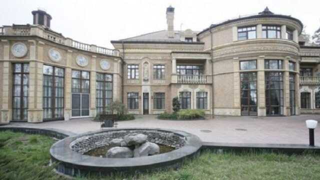 Війна за державні дачі у Кончі-Заспі: діти заселяться туди нескоро