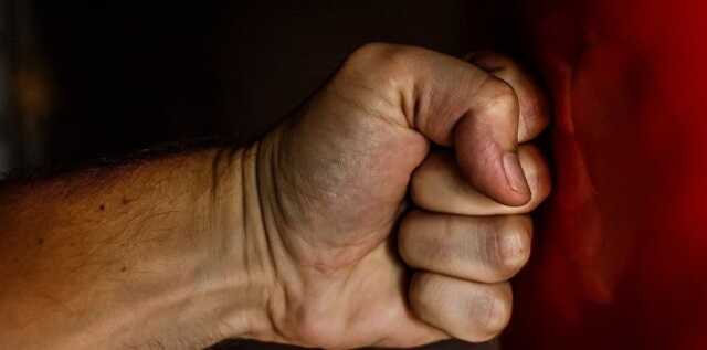 В Кременчуге в автобусе смертельно избили мужчину, который заступился за женщину