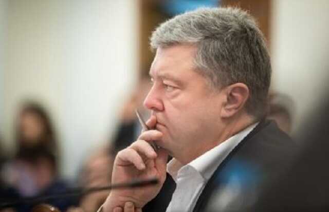 Порошенко заявил, что возвращается в Украину "для обеспечения единства страны"