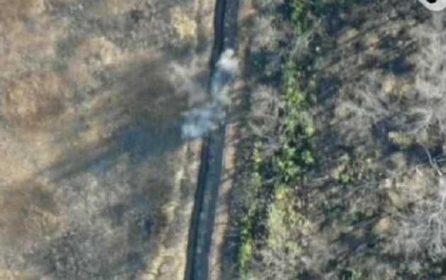 Прямо в цель: новое видео ударов с воздуха по боевикам на Донбассе