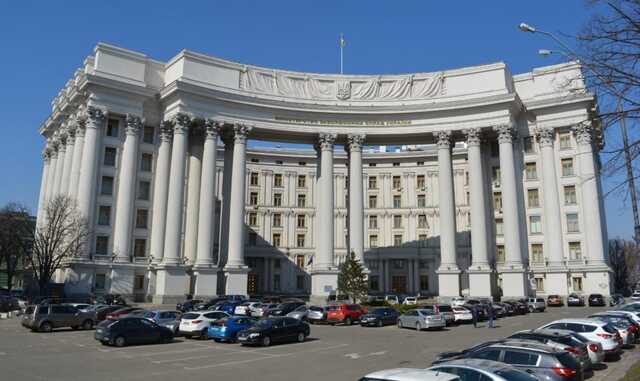 В Украину едут главы МИД сразу двух стран