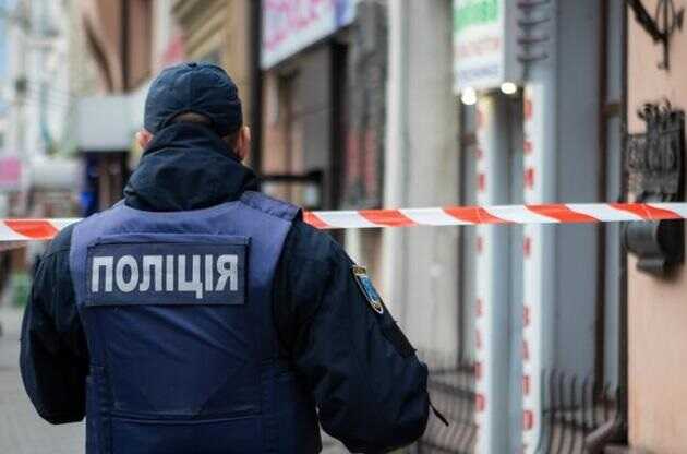 В Киеве массово "заминировали" школы: детей эвакуировали