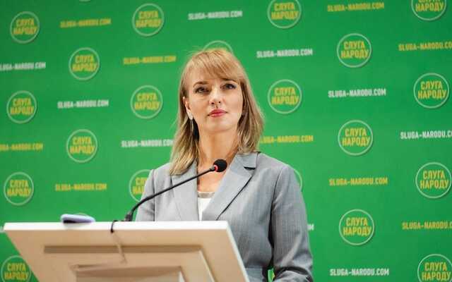 "Слуга народа" хочет лишить мандата более 60 местных депутатов со всей Украины