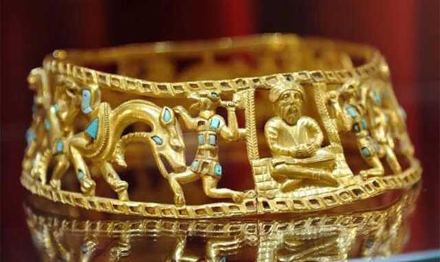 Ищут крайних: в России хотят установить причастных к вывозу "Скифского золота" из Крыма