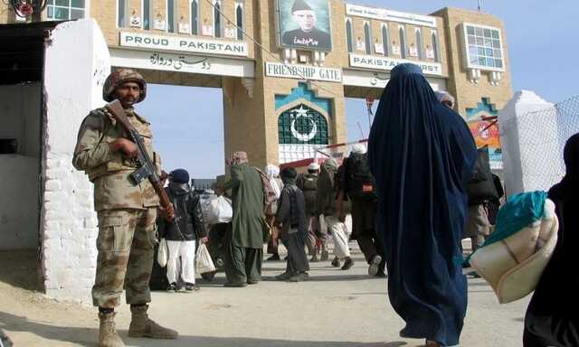 В Пакистане женщину приговорили к смертной казни за "богохульство" в WhatsApp