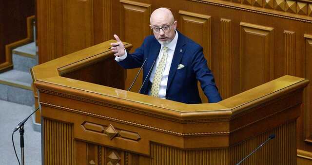 Резников рассказал, как будут действовать добровольцы в маленьких городах и поселках