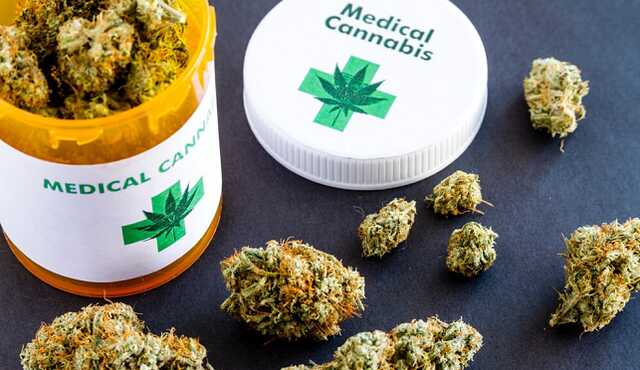 "Слуга народа" Гетманцев рассказал, когда в Украине легализуют каннабис