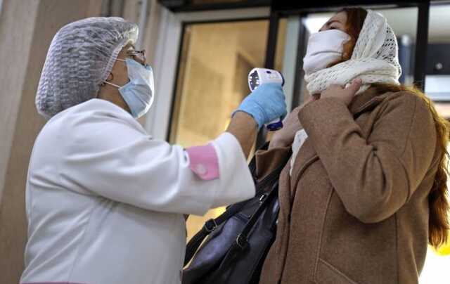 В Швеции новый COVID-рекорд: карантинные меры продлили