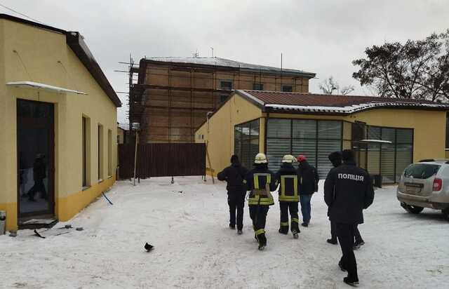 В Харькове погиб строитель при реконструкции дома: на мужчину упала стена