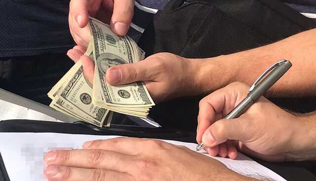 В Одесской области начальник медчасти пытался подкупить офицера СБУ