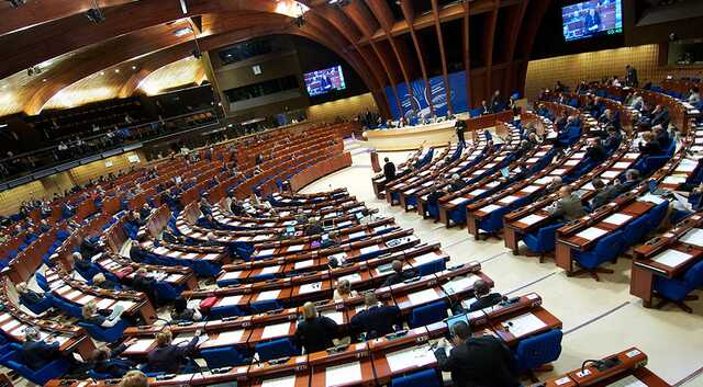 ПАСЕ признала полномочия российской делегации. Их оспаривала Украина