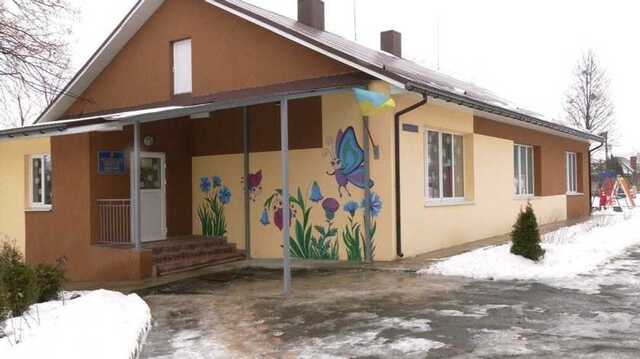 На Ровенщине родители жалуются, что застали заведующую садиком пьяной на работе