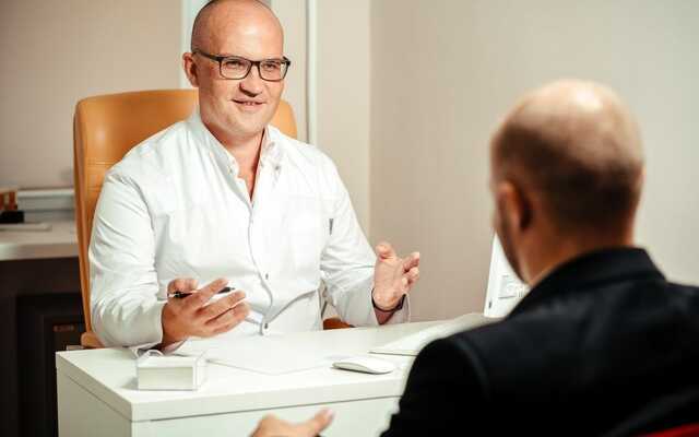 В Минздраве разрешили выдавать бумажные больничные до 1 мая 2022 года