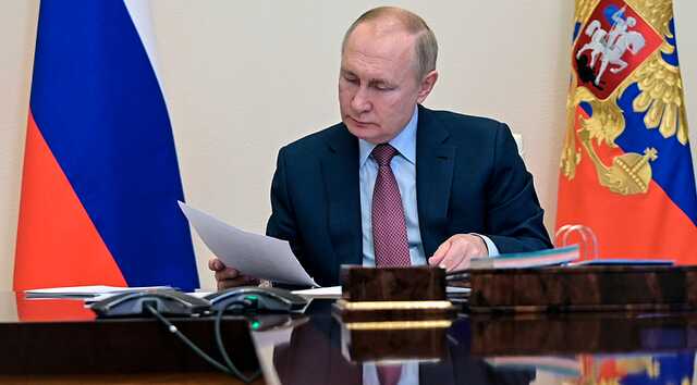 Экс-советник Путина: Россия еще не готова к прямому вторжению в Украину