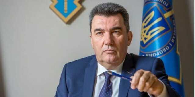 Данилов: выполнение минских соглашений грозит разрушением Украины