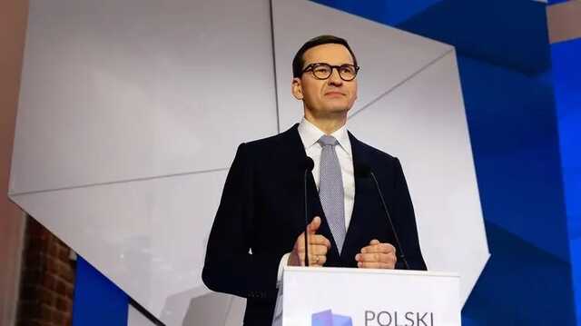 Премьер Польши Моравецкий увидел плюсы в наплыве беженцев из Украины