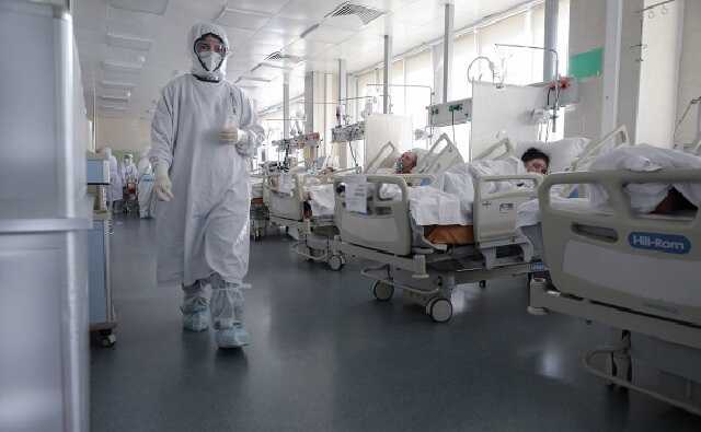 Россия побила сразу два антирекорда по коронавирусу