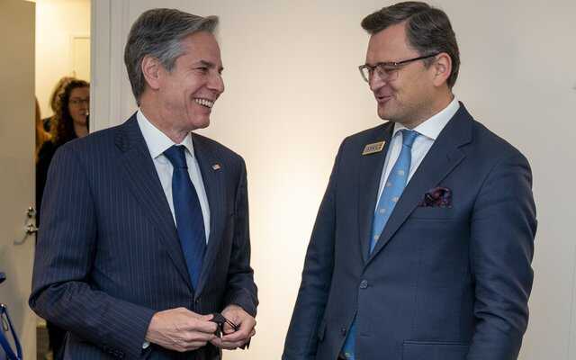 Кулеба обсудил с Блинкеном сдерживание агрессии России против Украины