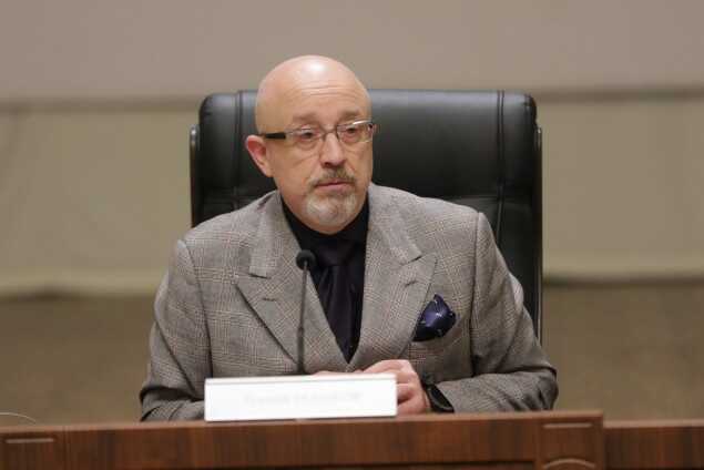 Министр обороны Резников: Украина пристально следит за российско-белорусскими маневрами